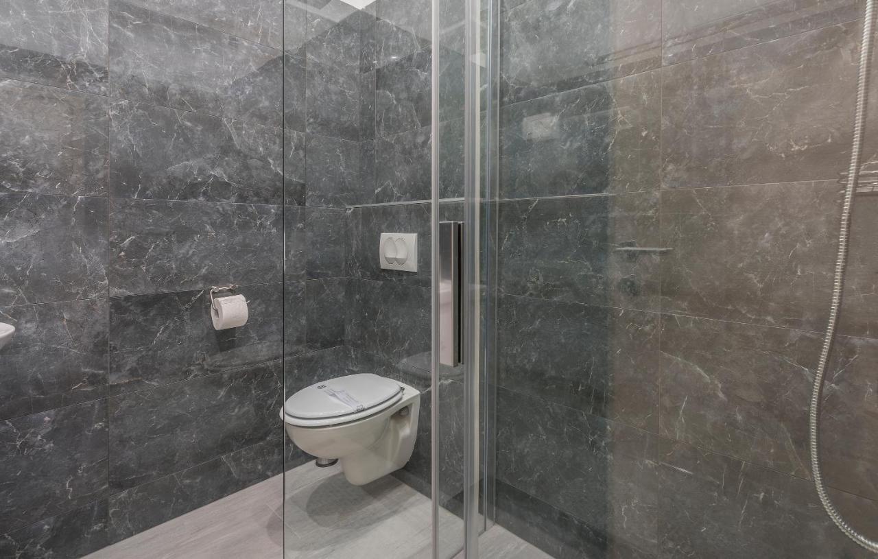 Roberto Rooms Porec Luaran gambar