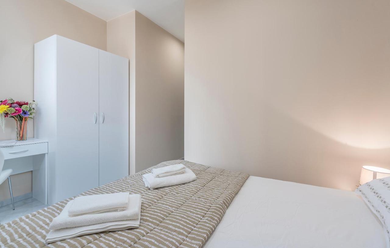 Roberto Rooms Porec Luaran gambar